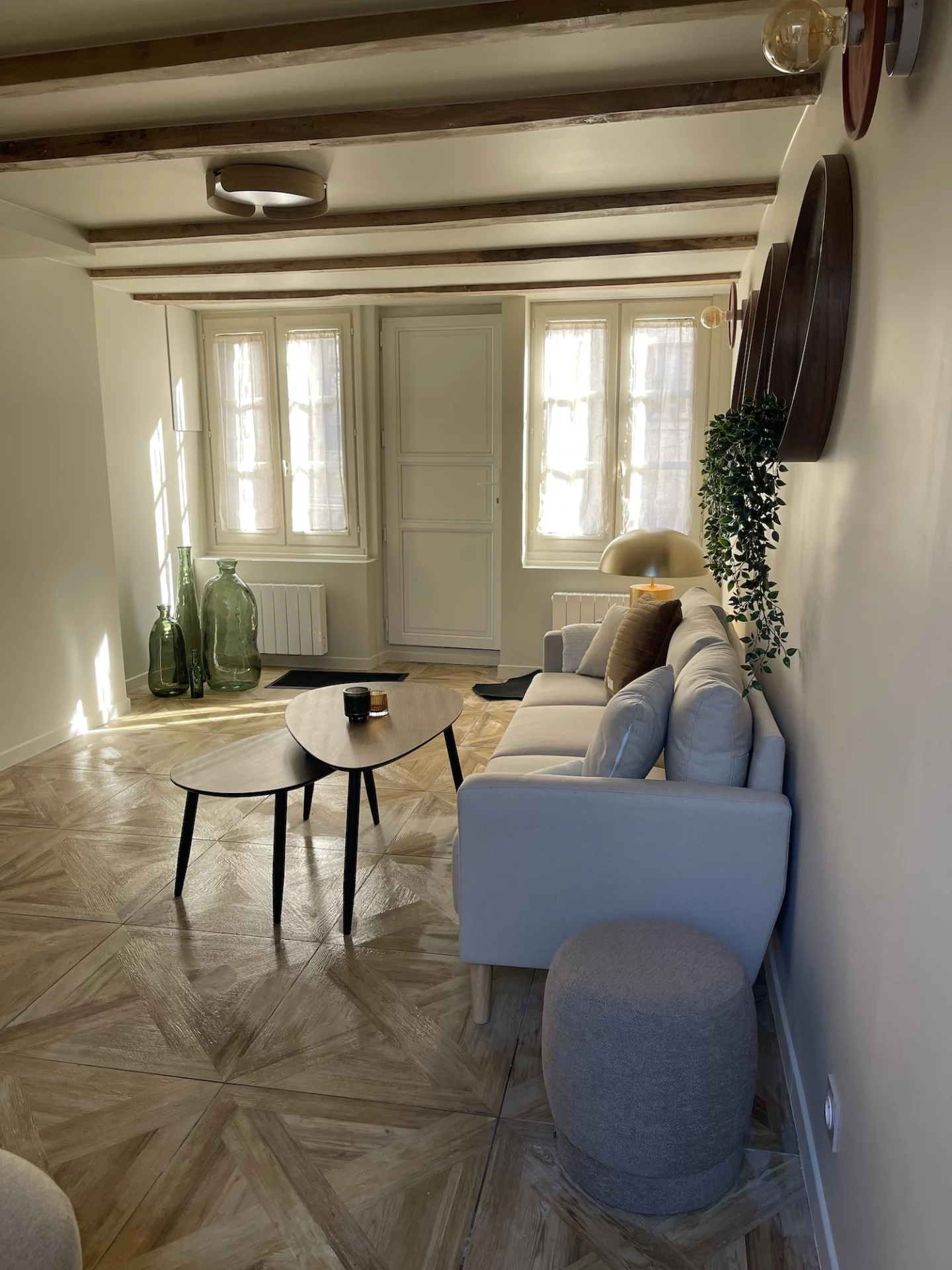 Salon après rénovation à Pont-l’Évêque